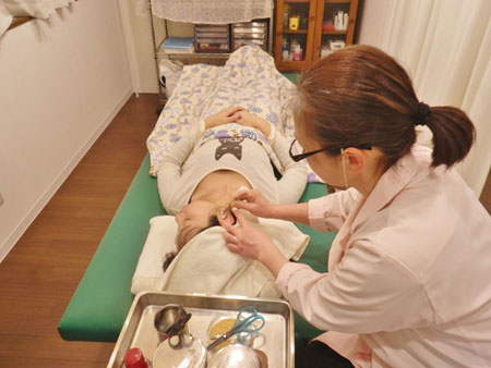 耳つぼダイエット